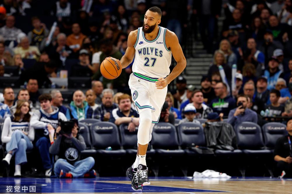 在与利物浦 在与利物浦