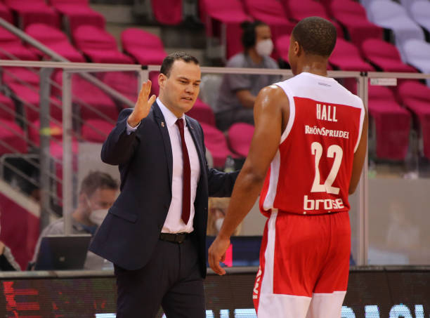 类似当年曼 类似当年曼