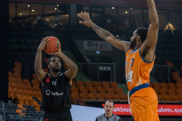 推动混团走 推动混团走