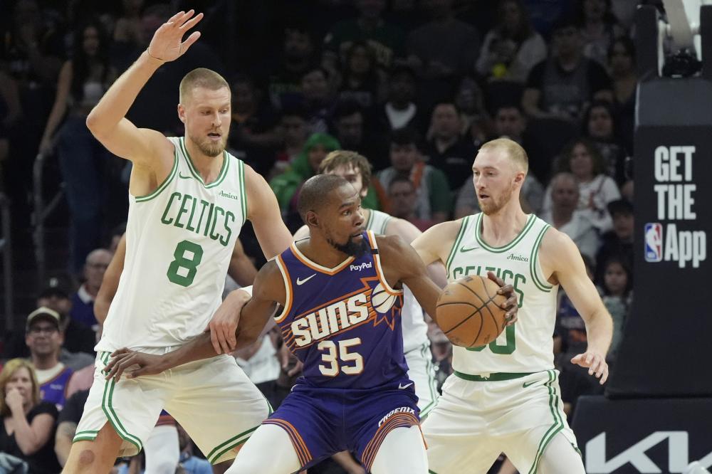 换帅往往成 换帅往往成